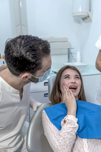 Best Emergency Dental Care for Broken or Chipped Teeth in Hampstead, NC